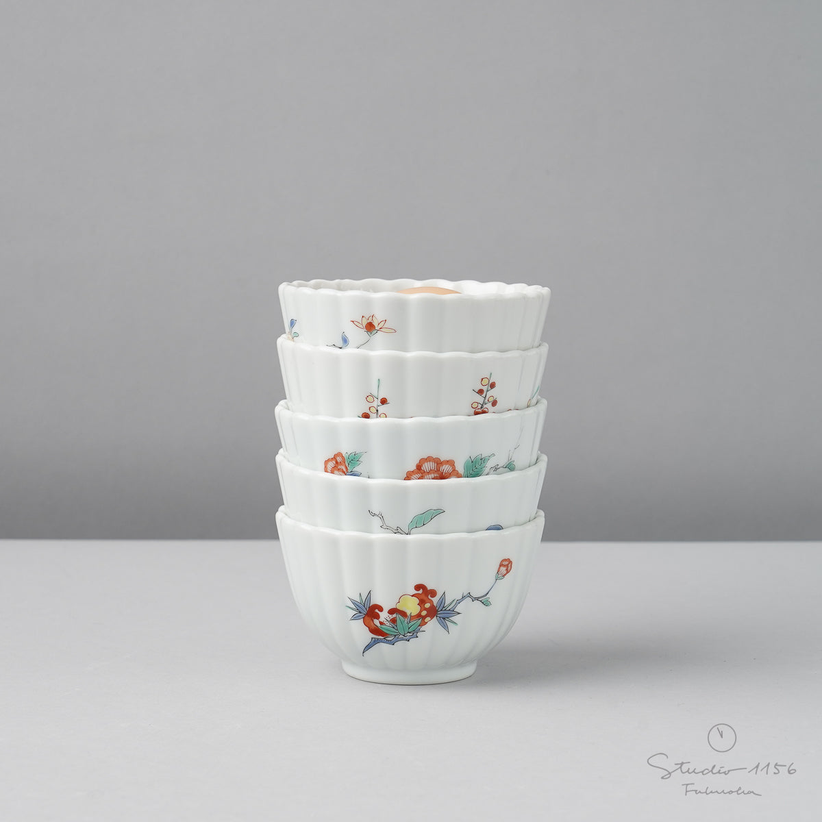 有田焼 柿右エ門写 菊割小付 小鉢 8cm