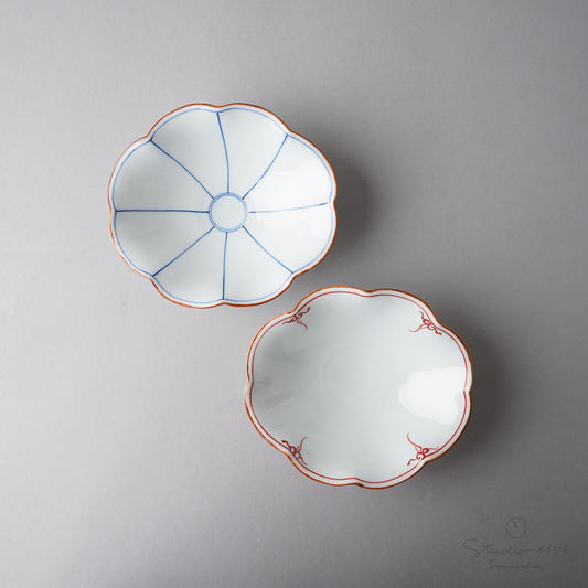 波佐見焼 菊型楕円浅鉢 14.5cm
